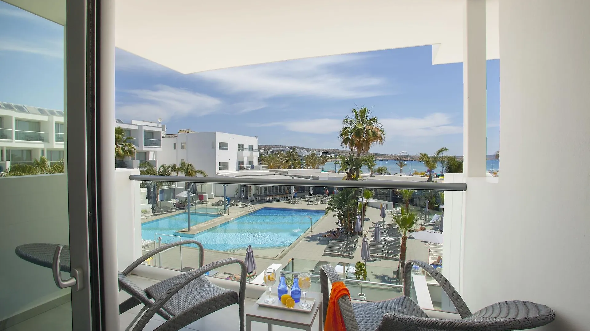 ****  Limanaki Beach Hotel & Suites Ayía Nápa Chypre