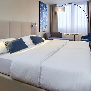 Hotel Orea Pyramida ****