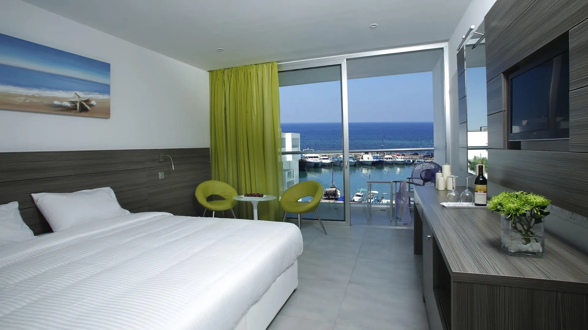 **** Hotel Limanaki Beach Hotel&Suites Ayia Napa Kypr