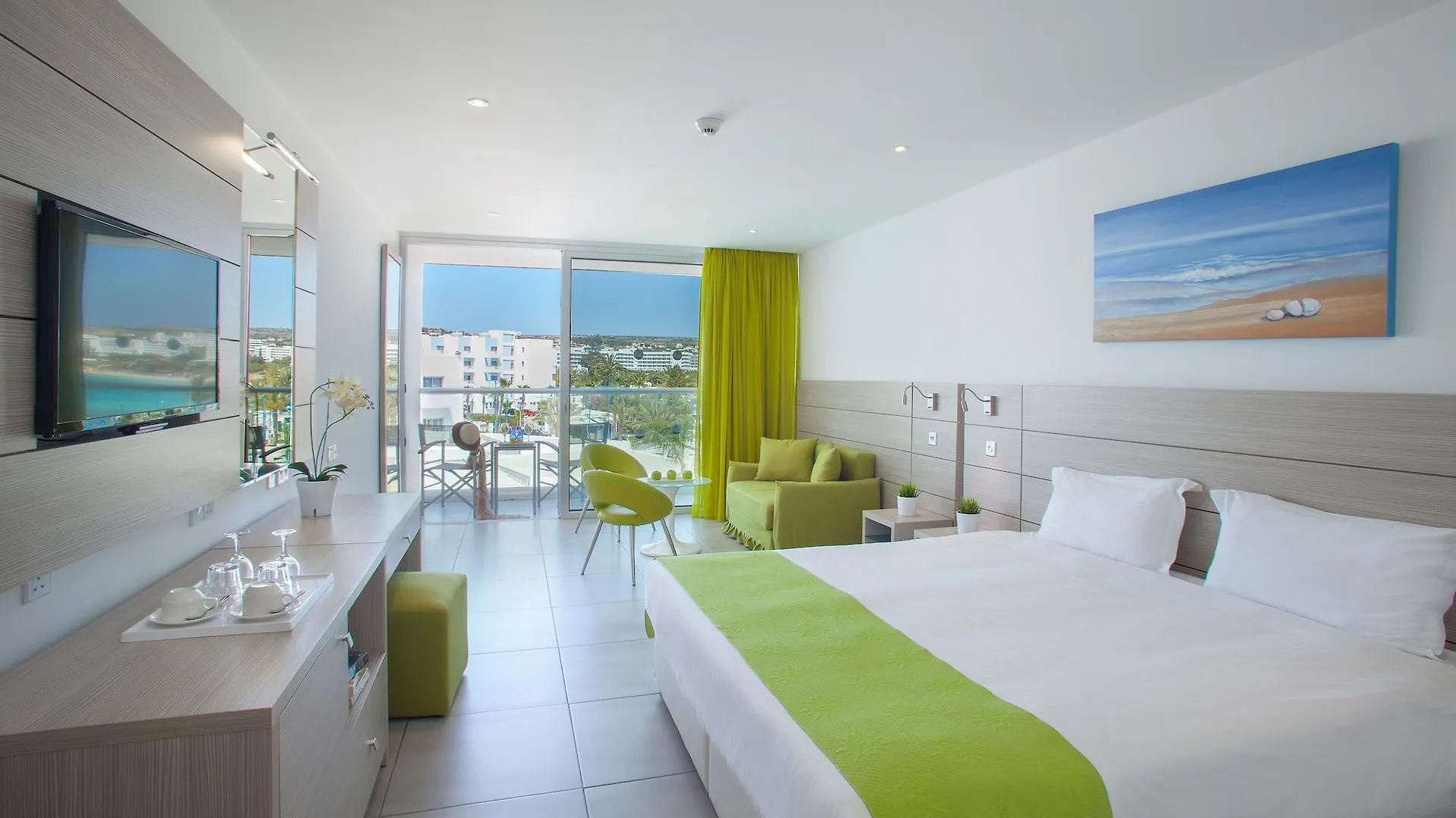 Limanaki Beach Hotel & Suites Ayia Napa 4*,  Cypern