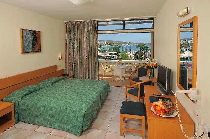 Limanaki Beach Hotel & Suites Ayia Napa Cypern